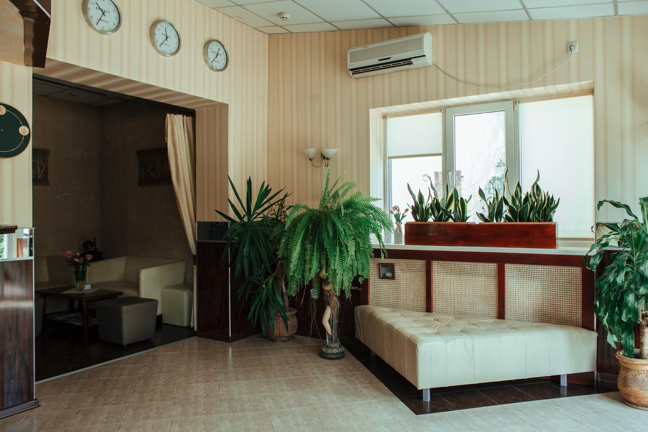 Jj Hotel วิโนฮราดิว ภายนอก รูปภาพ